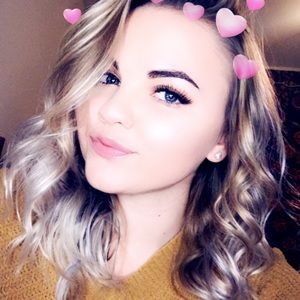 Meet your Posher, Grace